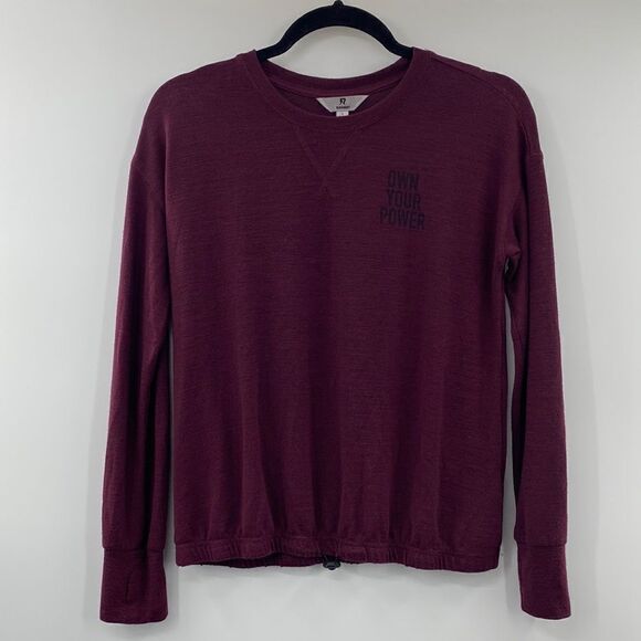 3For$20 Runway Burgundy Top w/ Hem Drawstring size Large - Picture 1 of 4